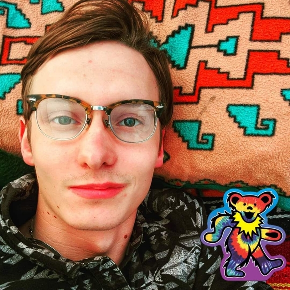 Meet your Posher, Donny V. - Picture 7 of 11